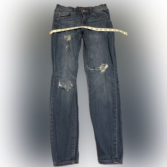 Express Mid Rise Cropped Destructed Denim - Picture 5 of 8